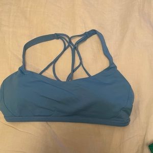 Lululemon free to be bra